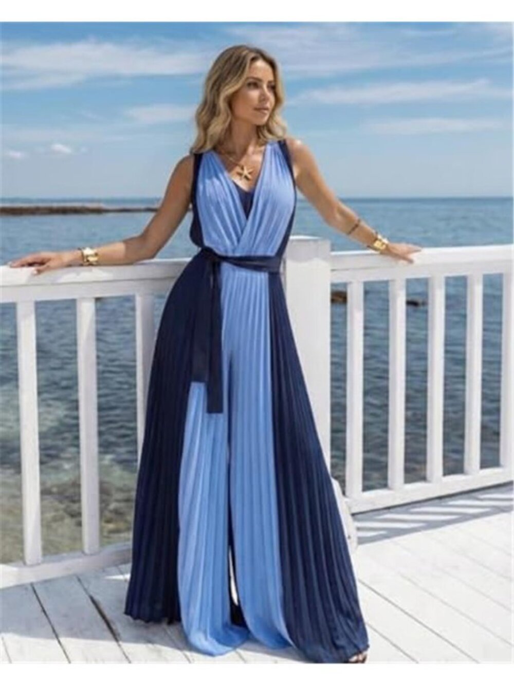Women's Sleeveless Color-Blocked Jumpsuit Casual Romper - Picture 2 of 7